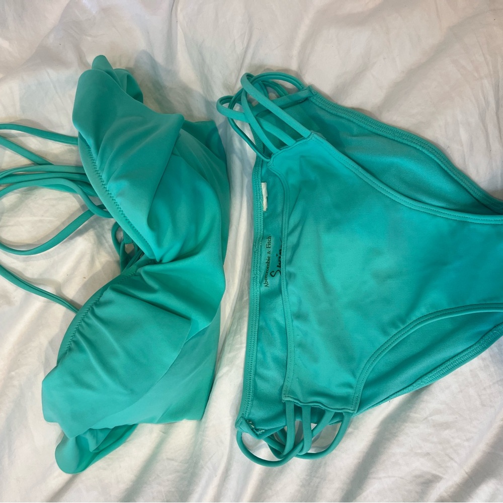 Abercrombie turquoise bikini top with ruffle layer